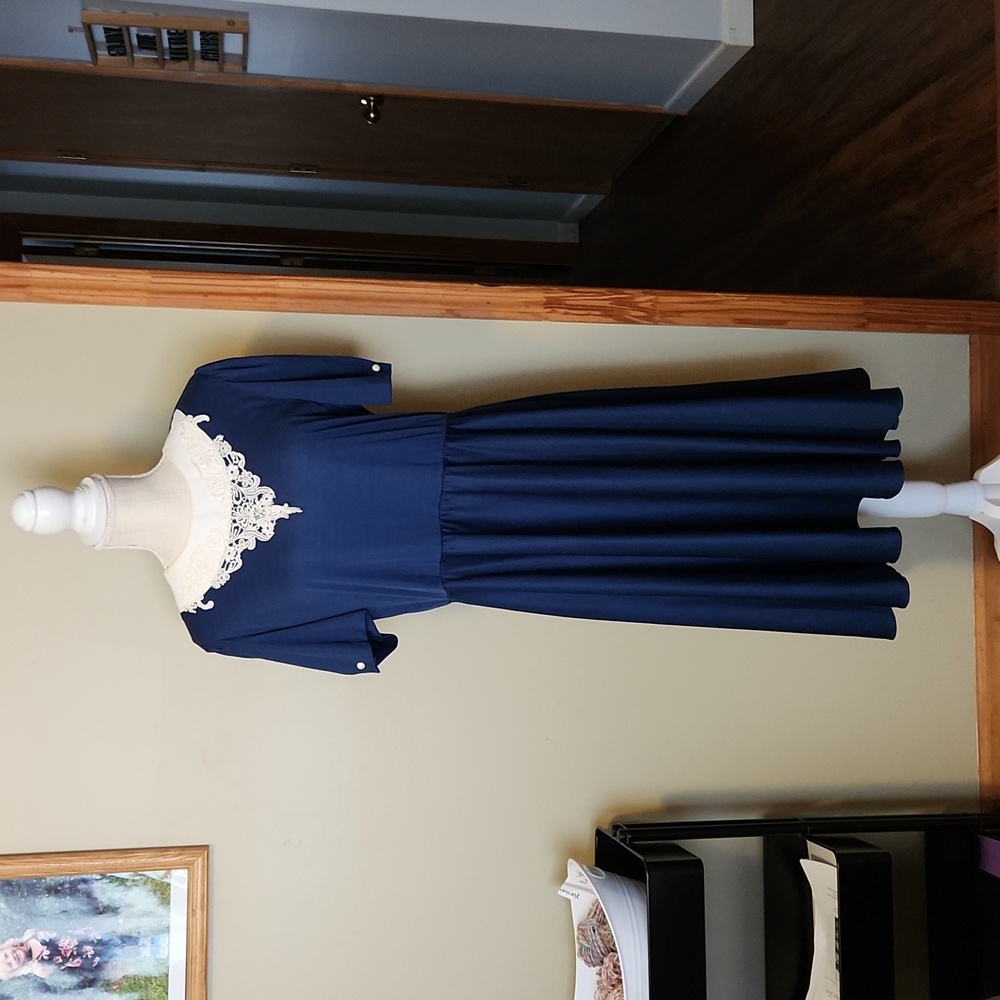 Vintage lace collar dress, women 12P
